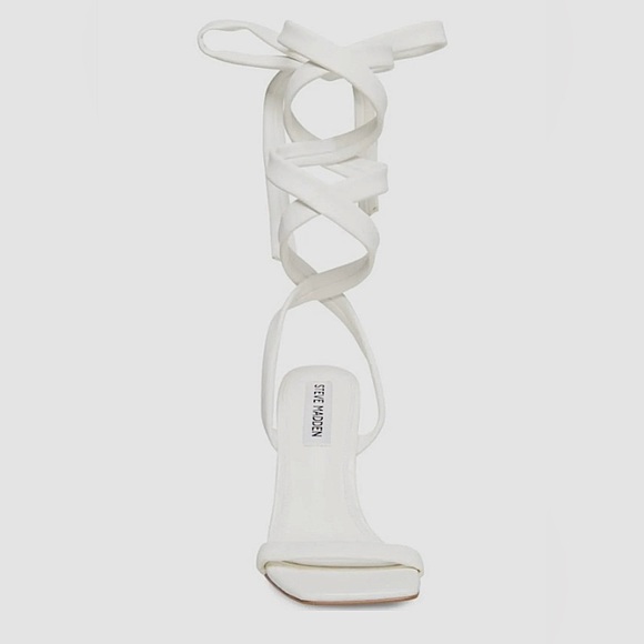 Looking to sell these Steve Madden Heels ✨ - Picture 1 of 3